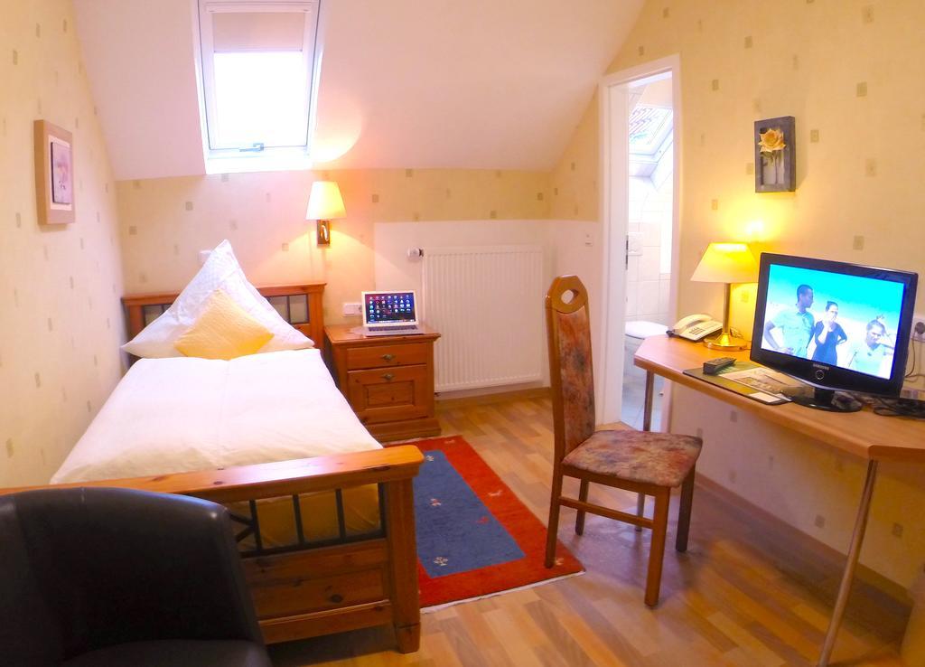 Maurer Hotel 3*
